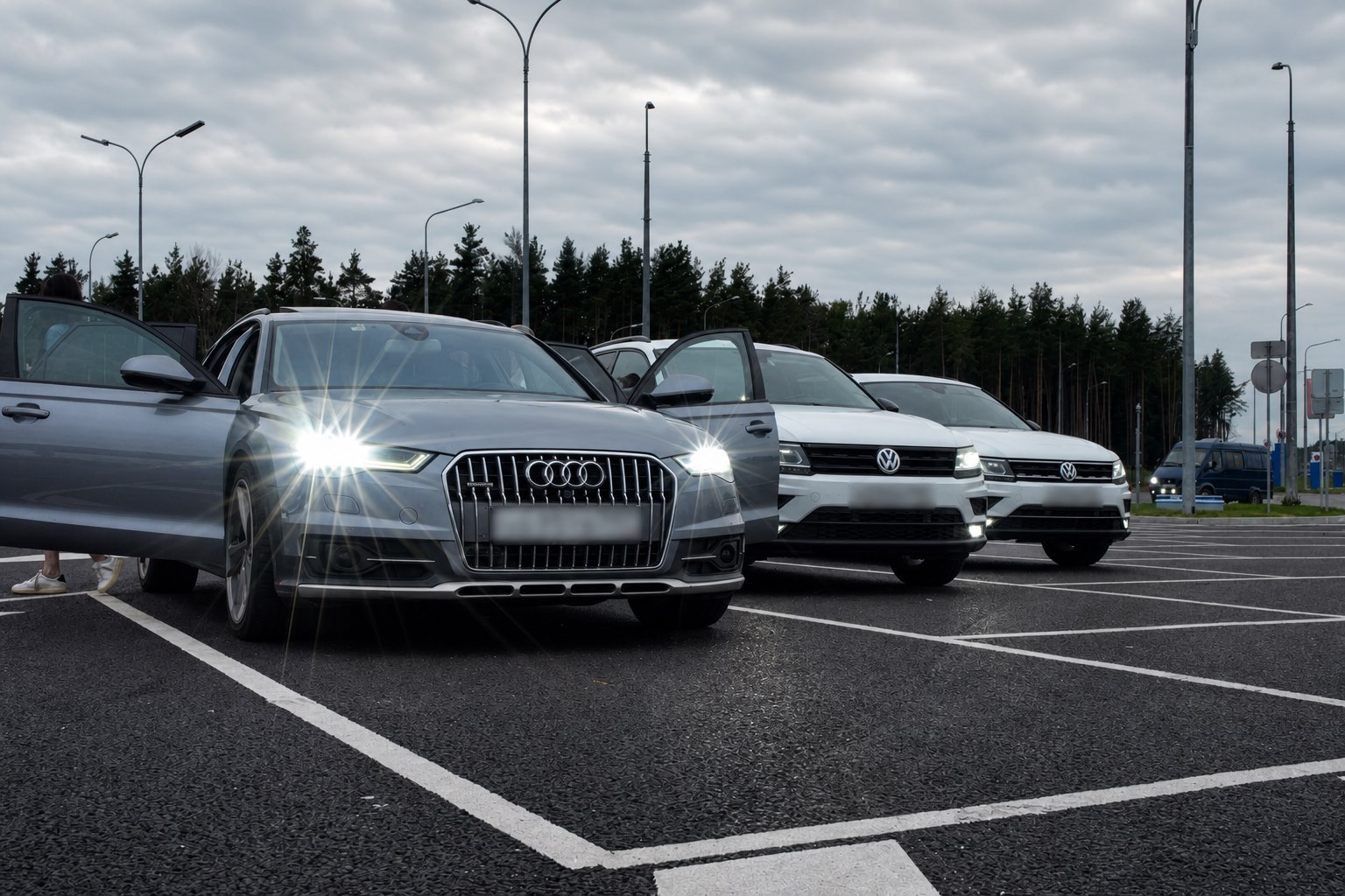 Volkswagen и Audi участников Tiguan Family перед совместной встречей